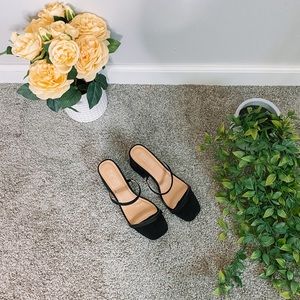 heeled sandals 🌼
